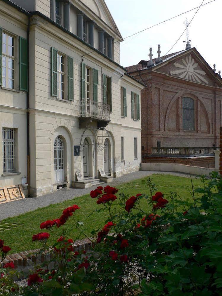 Bed and Breakfast Dimora Castello Dei Conti Trinità Exterior foto